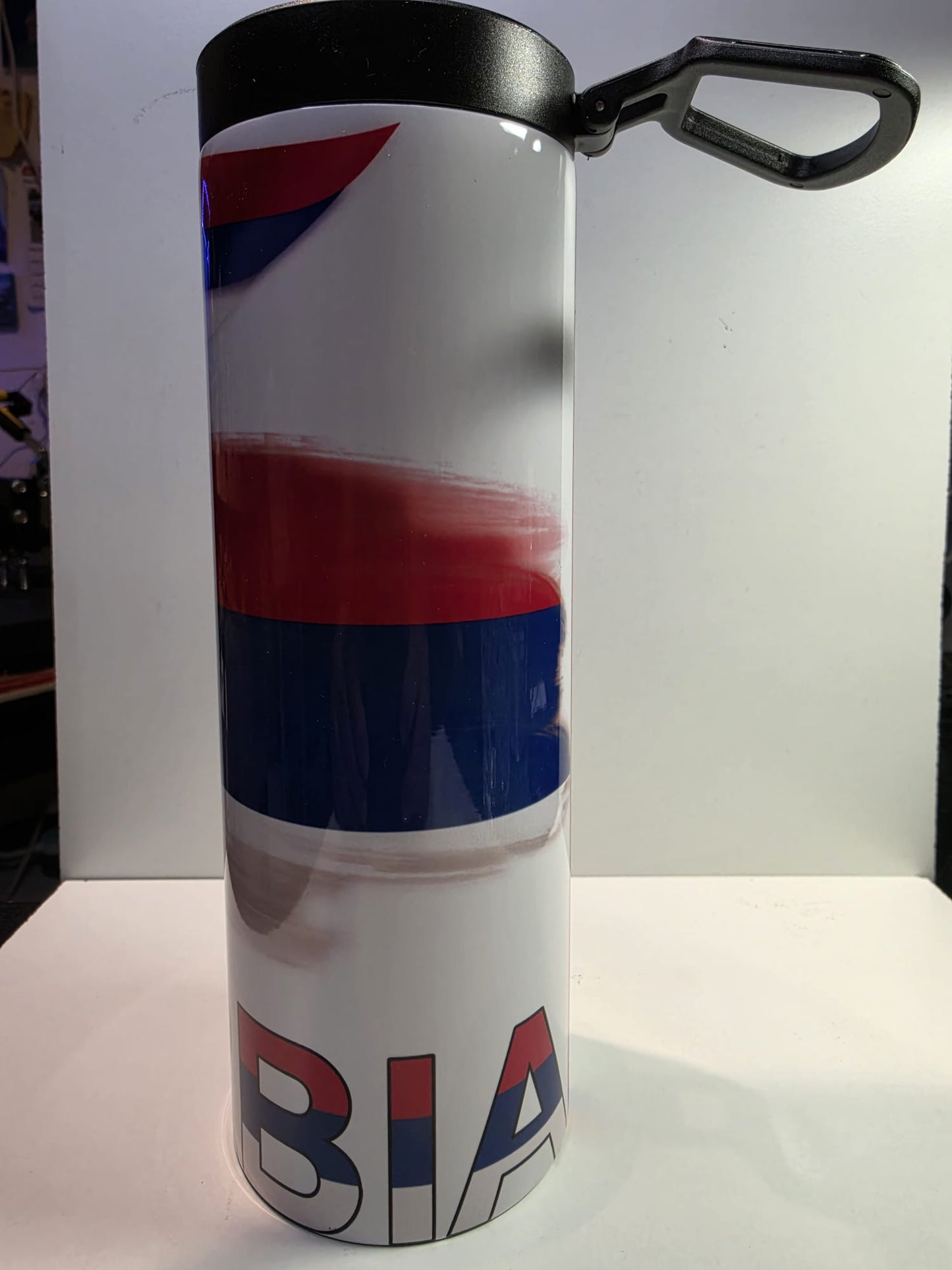 Thermo Flasche Serbien 600ml